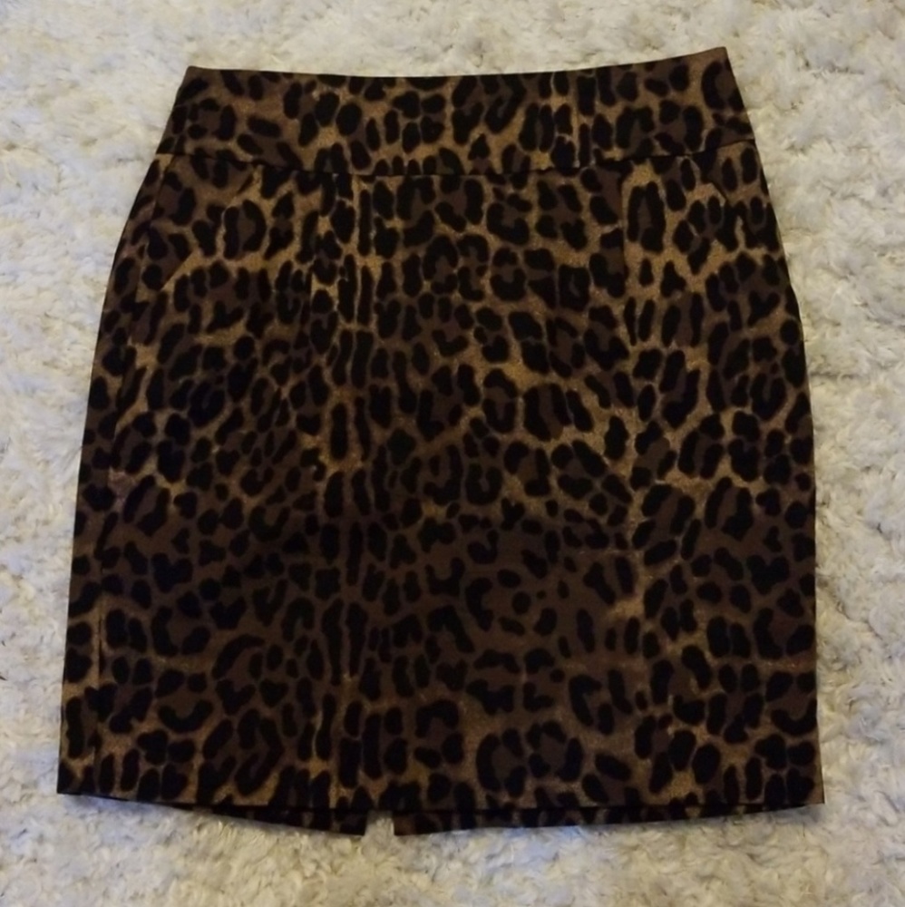 Forever 21 Leopard Print Skirt